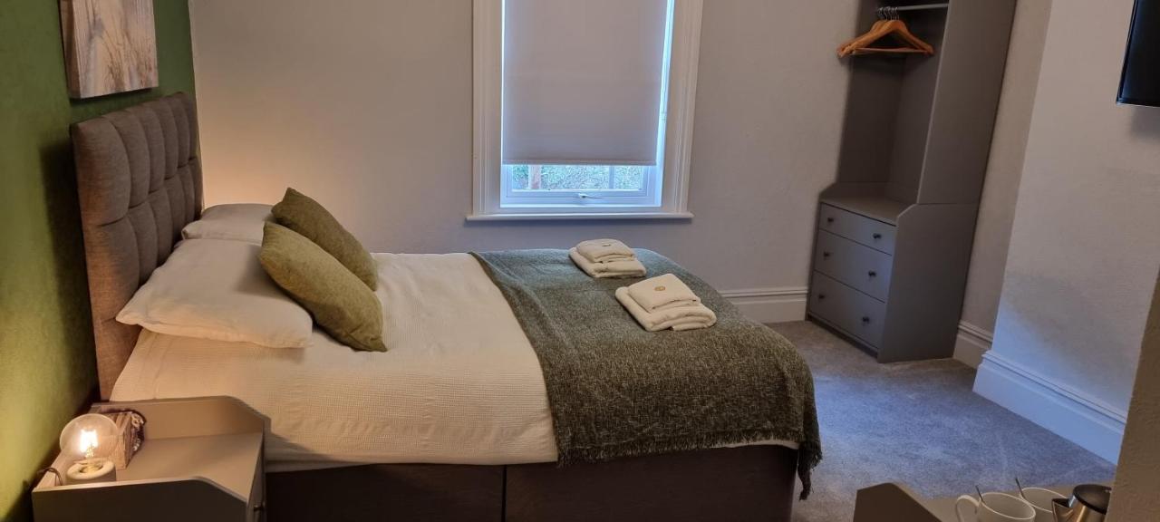 Rowcroft Lodge Guest House B&B ペイントン エクステリア 写真