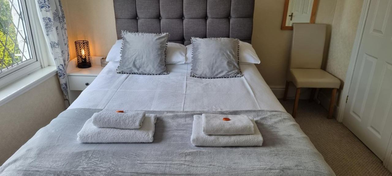 Rowcroft Lodge Guest House B&B ペイントン エクステリア 写真