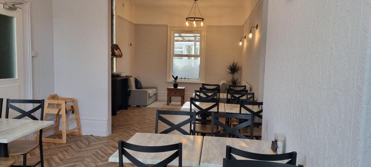 Rowcroft Lodge Guest House B&B ペイントン エクステリア 写真